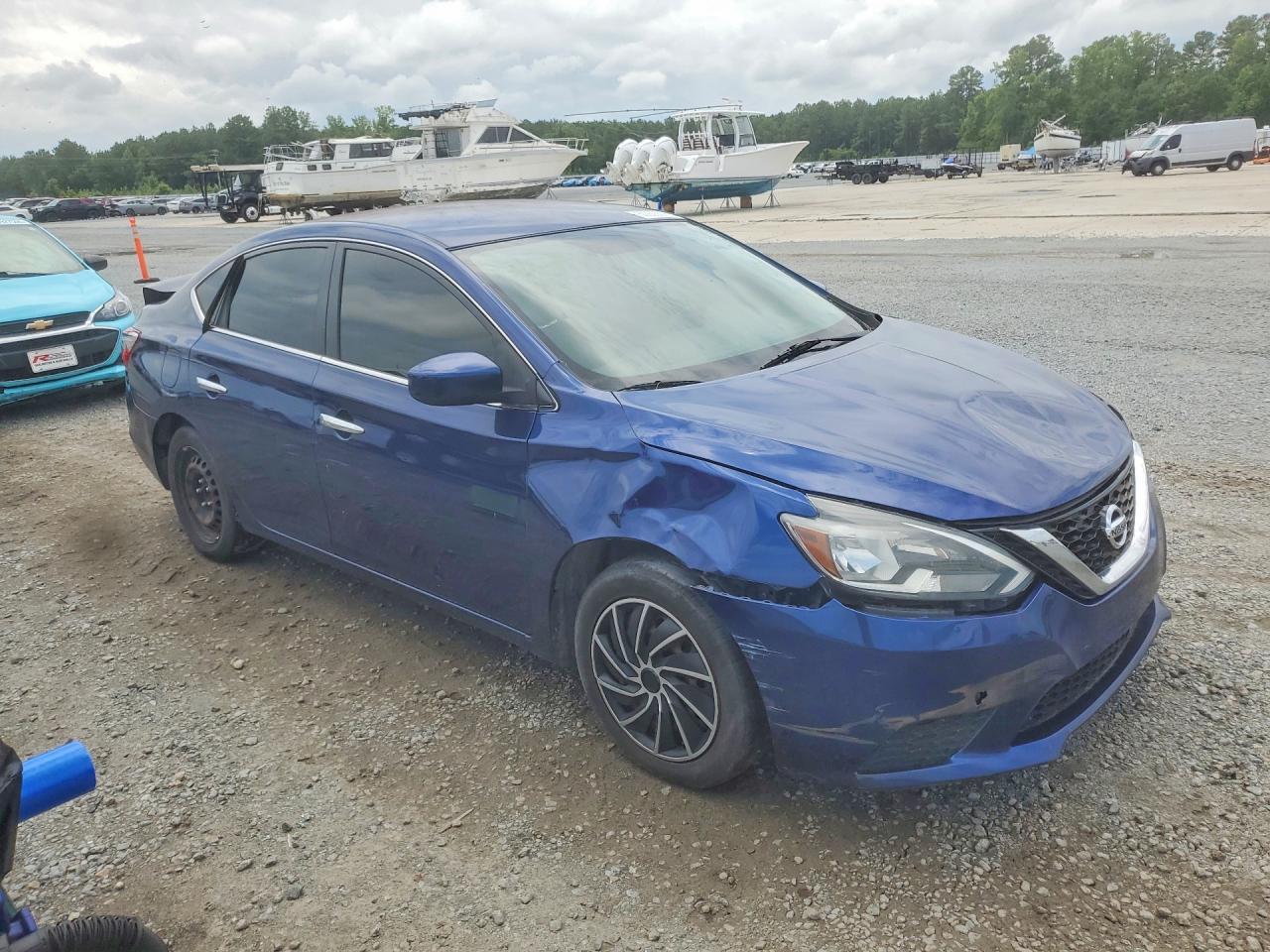 2019 NISSAN SENTRA S — Фото 4 из 12