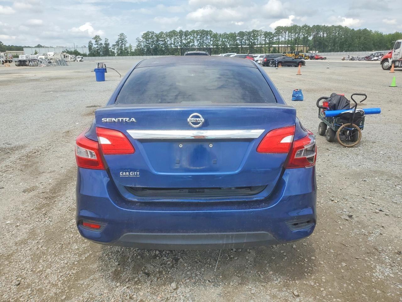 2019 NISSAN SENTRA S — Фото 6 из 12