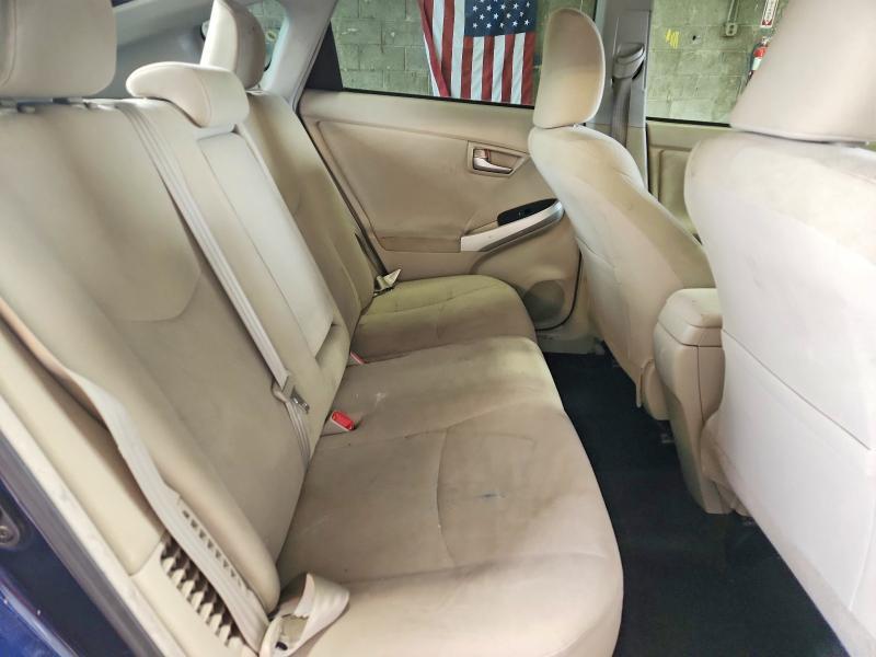 2014 TOYOTA PRIUS TWO — Фото 10 из 12