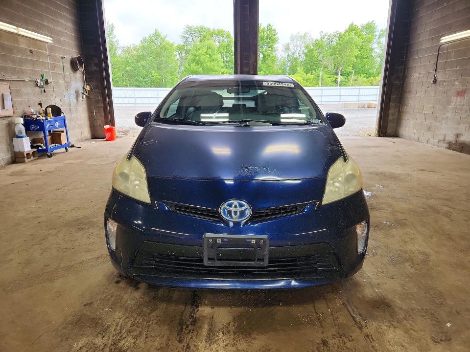 2014 TOYOTA PRIUS TWO — Фото 5 из 12