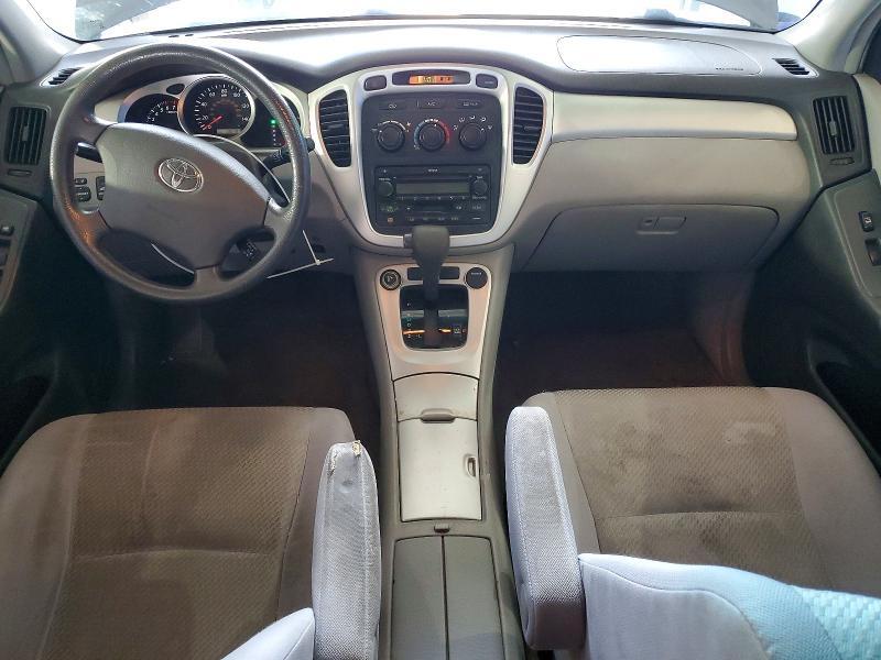 2006 TOYOTA HIGHLANDER BASE — Фото 8 из 13