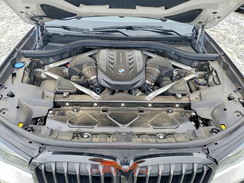 2022 BMW X7 M50I — Фото 12 из 13