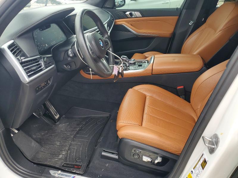 2022 BMW X7 M50I — Фото 7 из 13