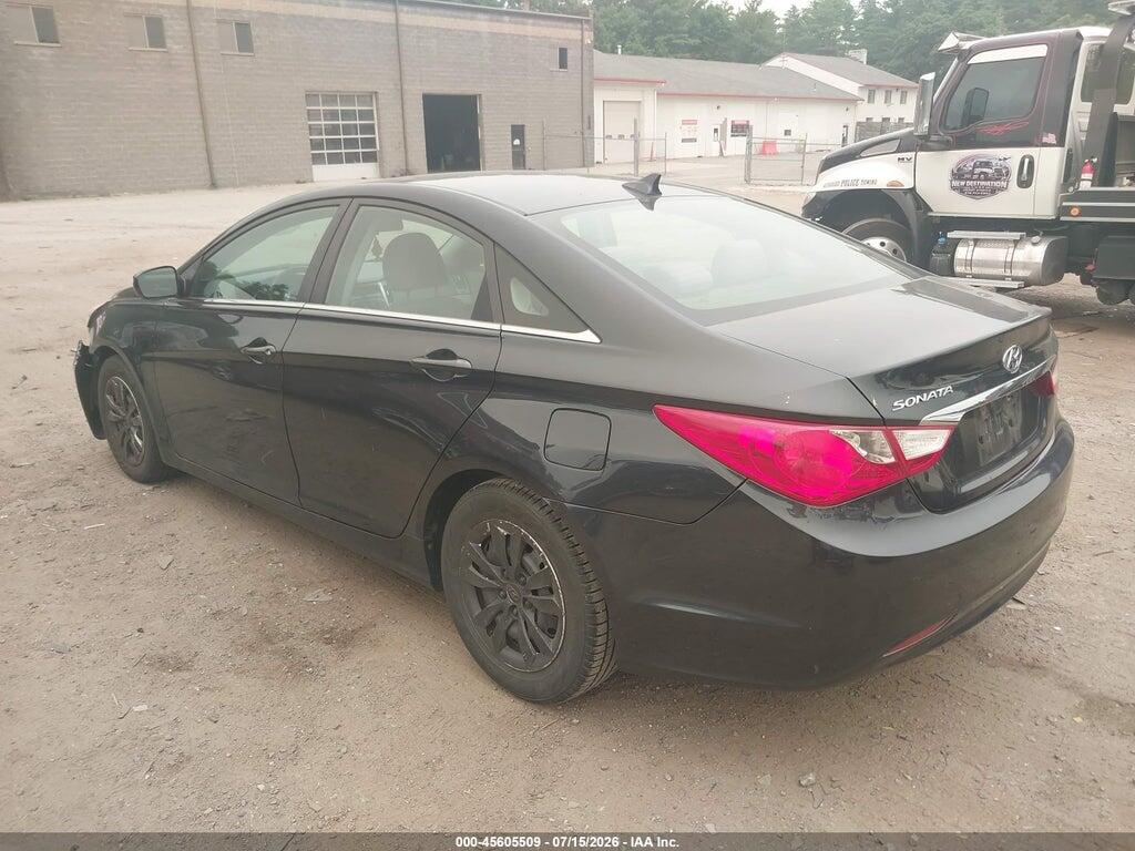 5NPEB4AC2BH047651 2011 HYUNDAI SONATA photo no. 3