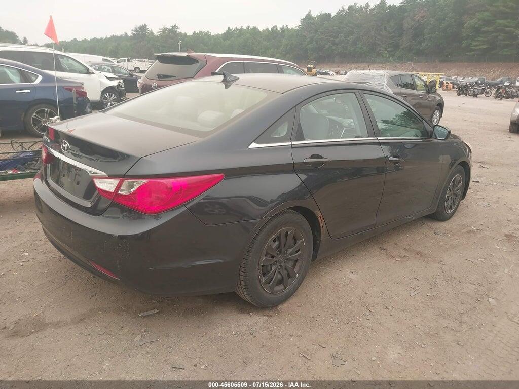 5NPEB4AC2BH047651 2011 HYUNDAI SONATA photo no. 4
