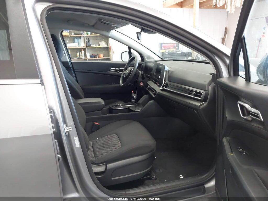 KNDPUCDF5S7370387 2025 KIA SPORTAGE photo no. 5