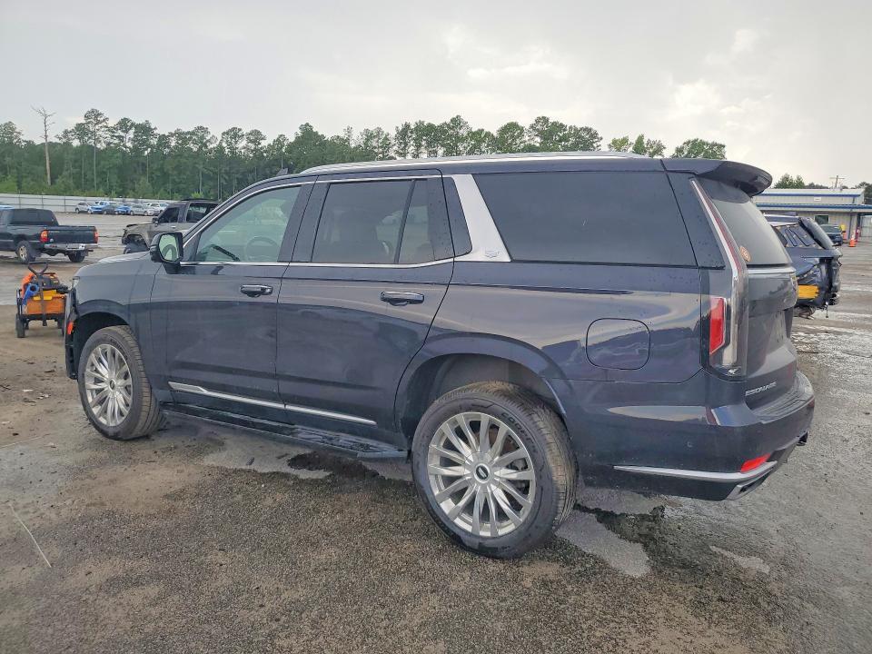 2022 CADILLAC ESCALADE PREMIUM LUXURY — Фото 2 из 13
