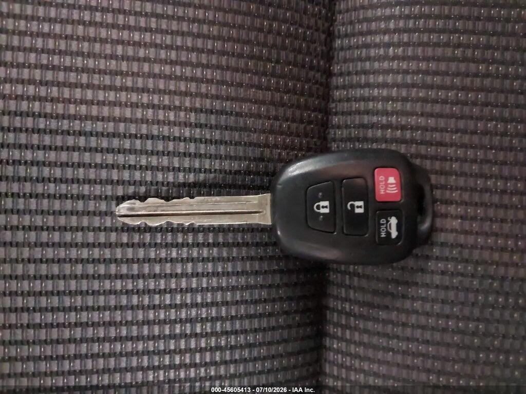 5YFBURHE8FP185723 2015 TOYOTA COROLLA photo no. 11