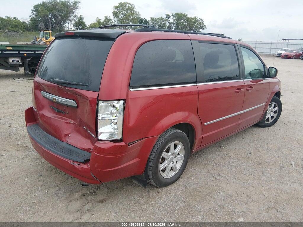 2A4RR5D17AR141162 2010 CHRYSLER TOWN & COUNTRY photo no. 4