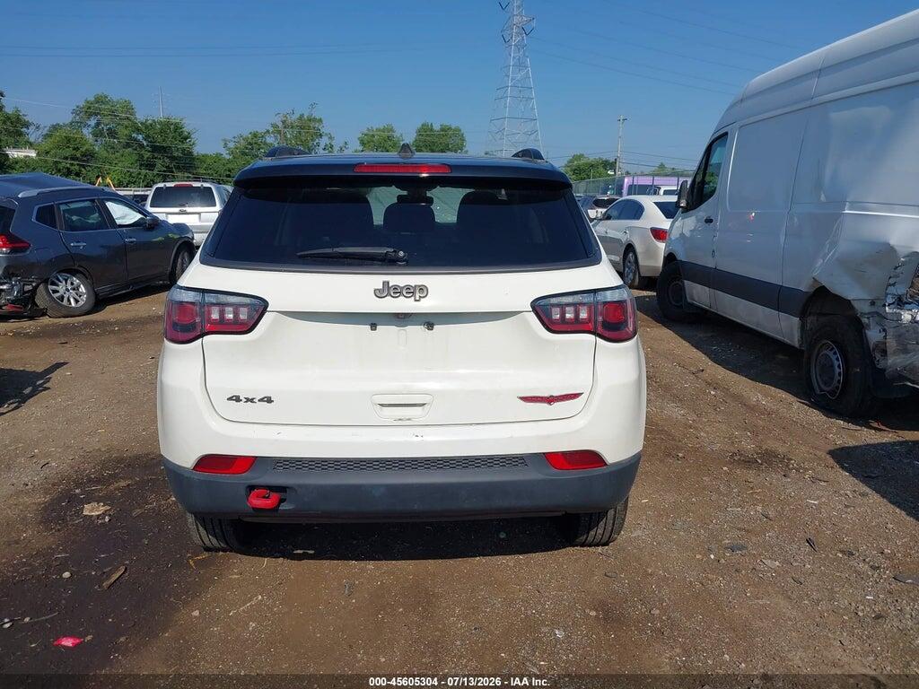3C4NJDDB7KT671497 2019 JEEP COMPASS photo no. 12