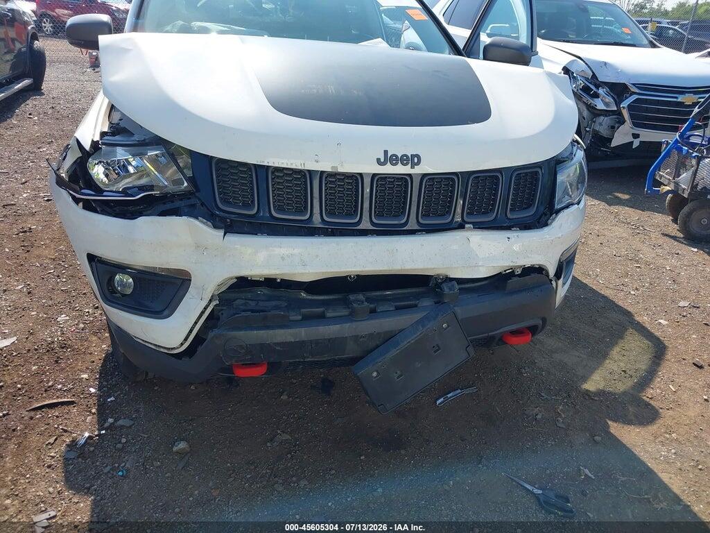 3C4NJDDB7KT671497 2019 JEEP COMPASS photo no. 5