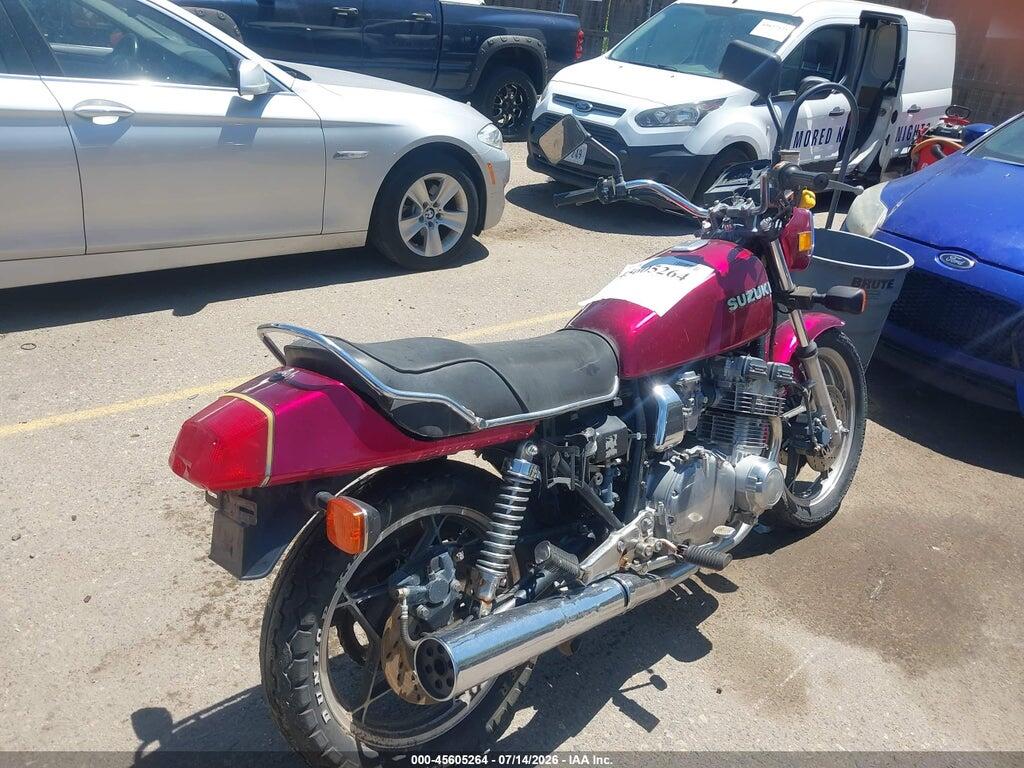 JS1GR71A5B2106093 1981 SUZUKI GS750 photo no. 4