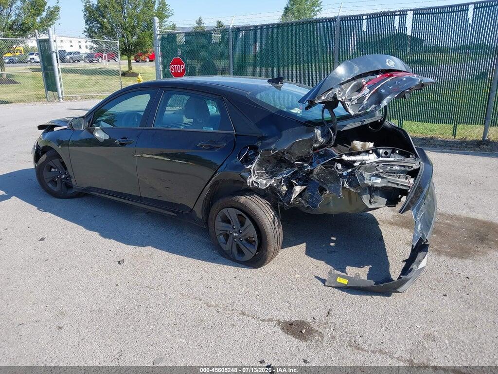 5NPLM4AG9PH104570 2023 HYUNDAI ELANTRA photo no. 3