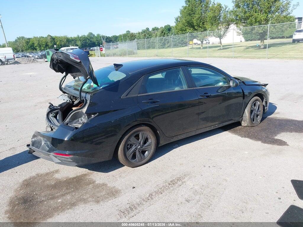5NPLM4AG9PH104570 2023 HYUNDAI ELANTRA photo no. 4