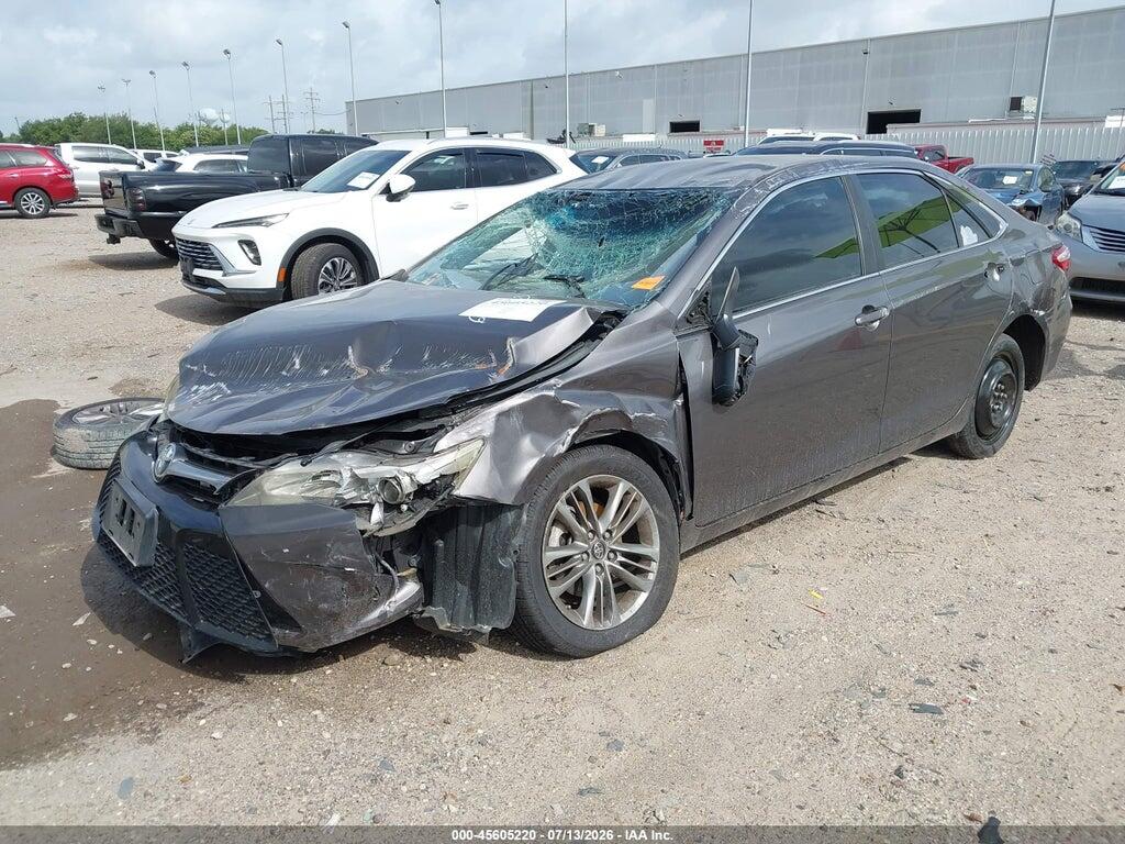 4T1BF1FK3GU200147 2016 TOYOTA CAMRY photo no. 2