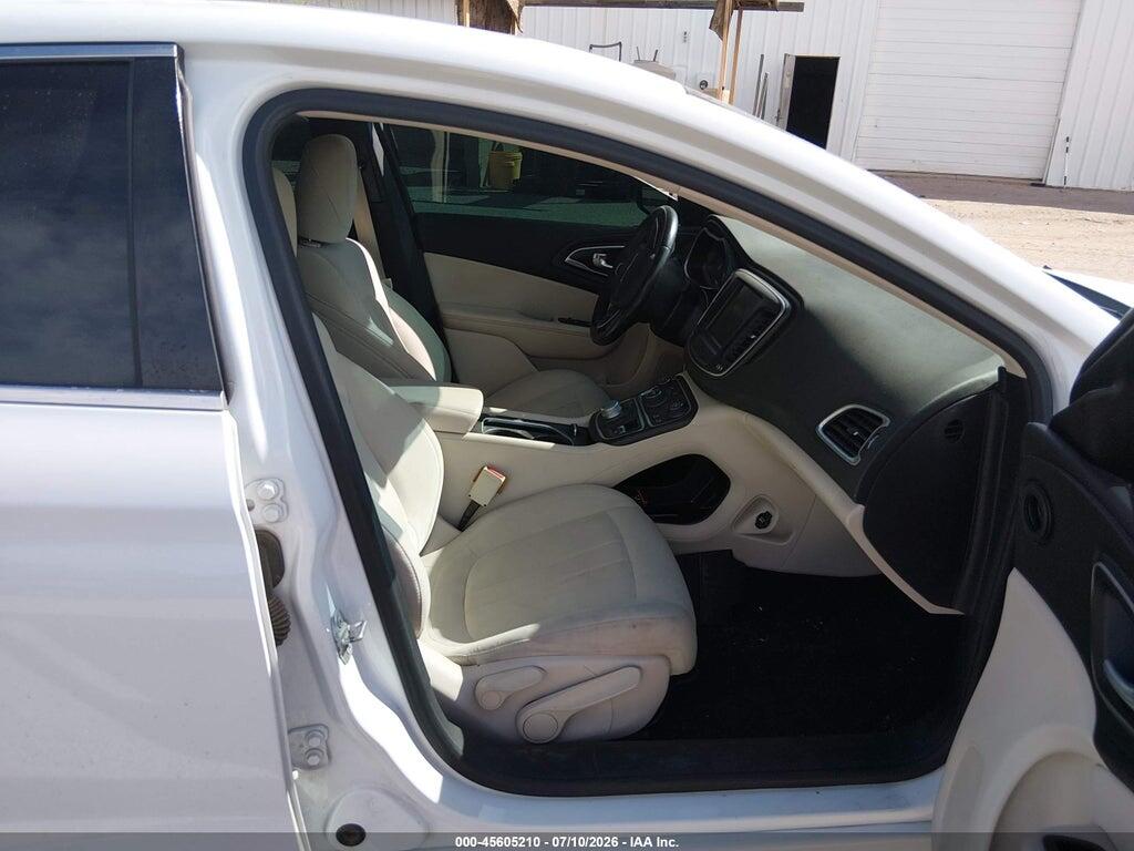1C3CCCAB5GN117418 2016 CHRYSLER 200 photo no. 5