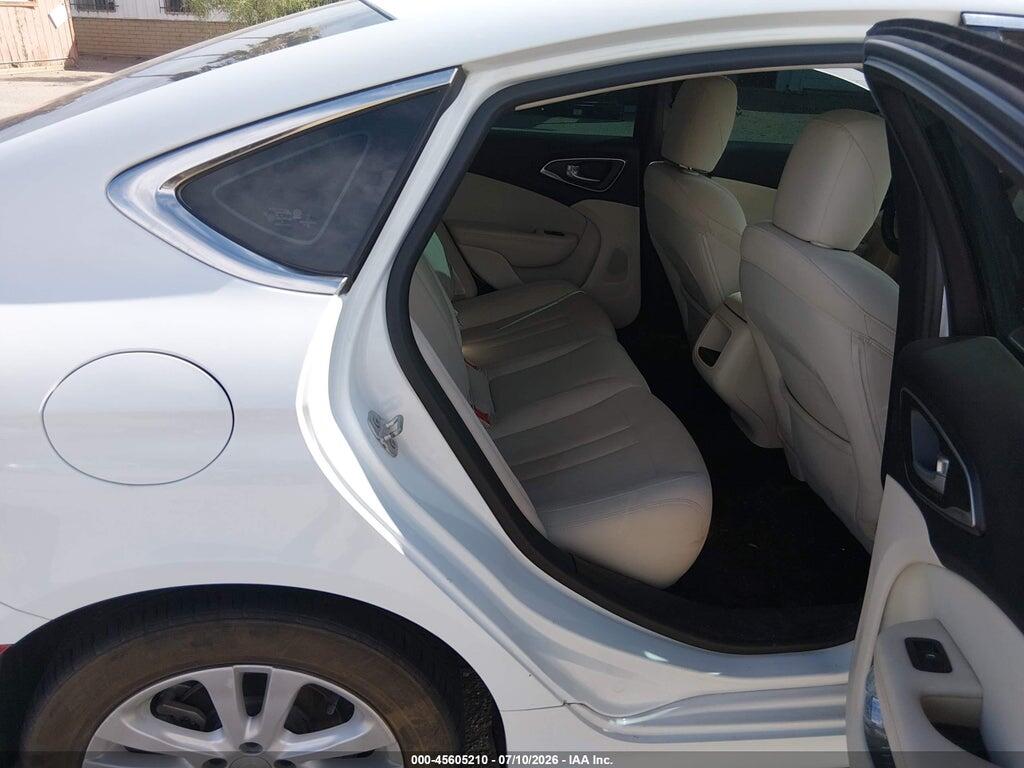 1C3CCCAB5GN117418 2016 CHRYSLER 200 photo no. 8