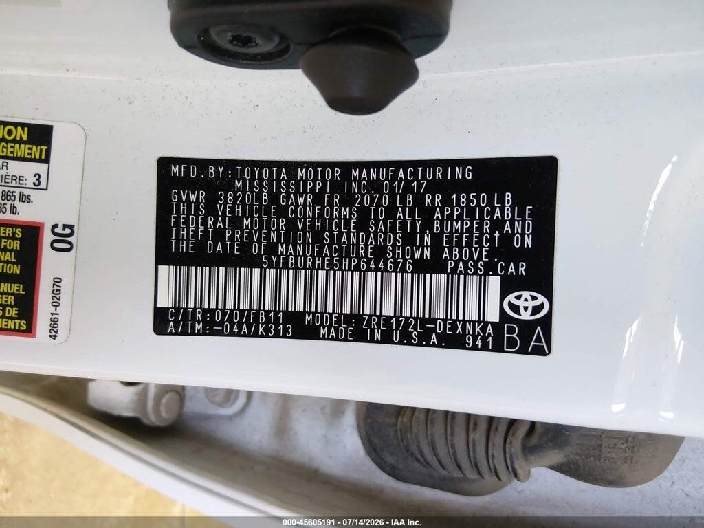 5YFBURHE5HP644676 2017 TOYOTA COROLLA photo no. 9