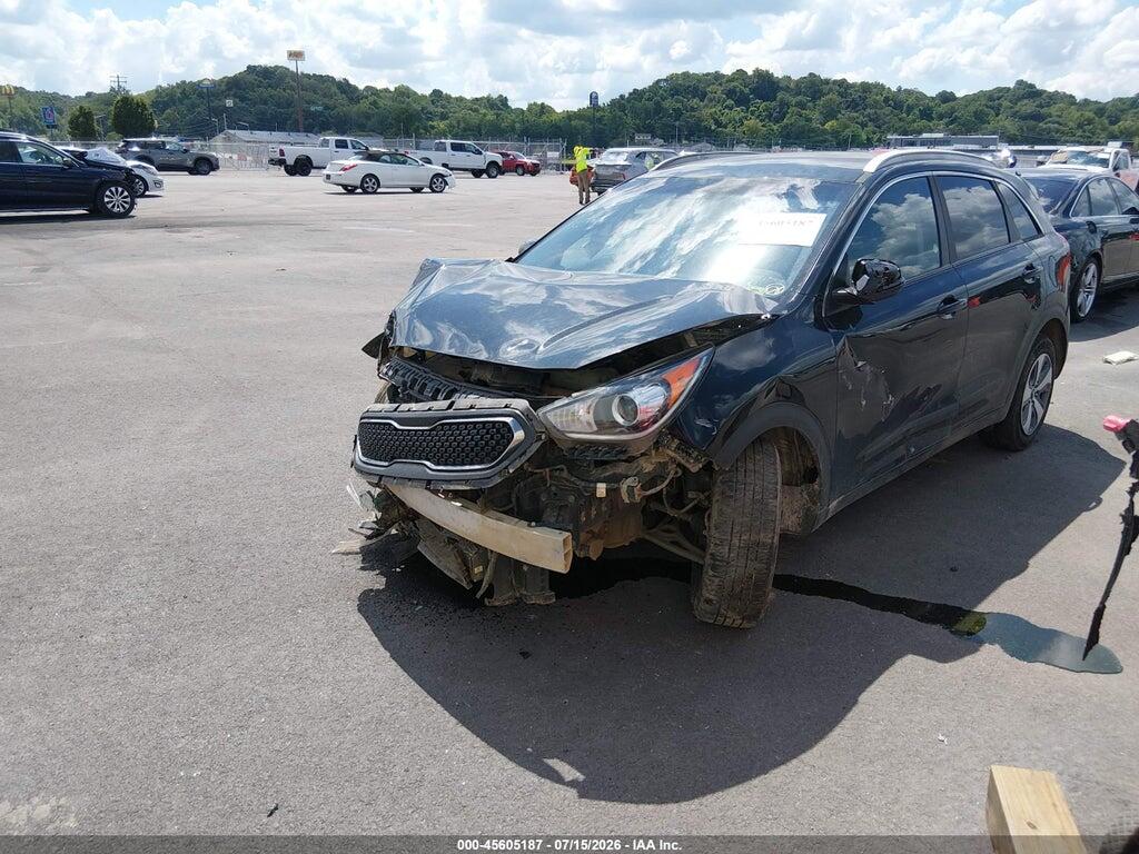 KNDCB3LC8K5265379 2019 KIA NIRO photo no. 2