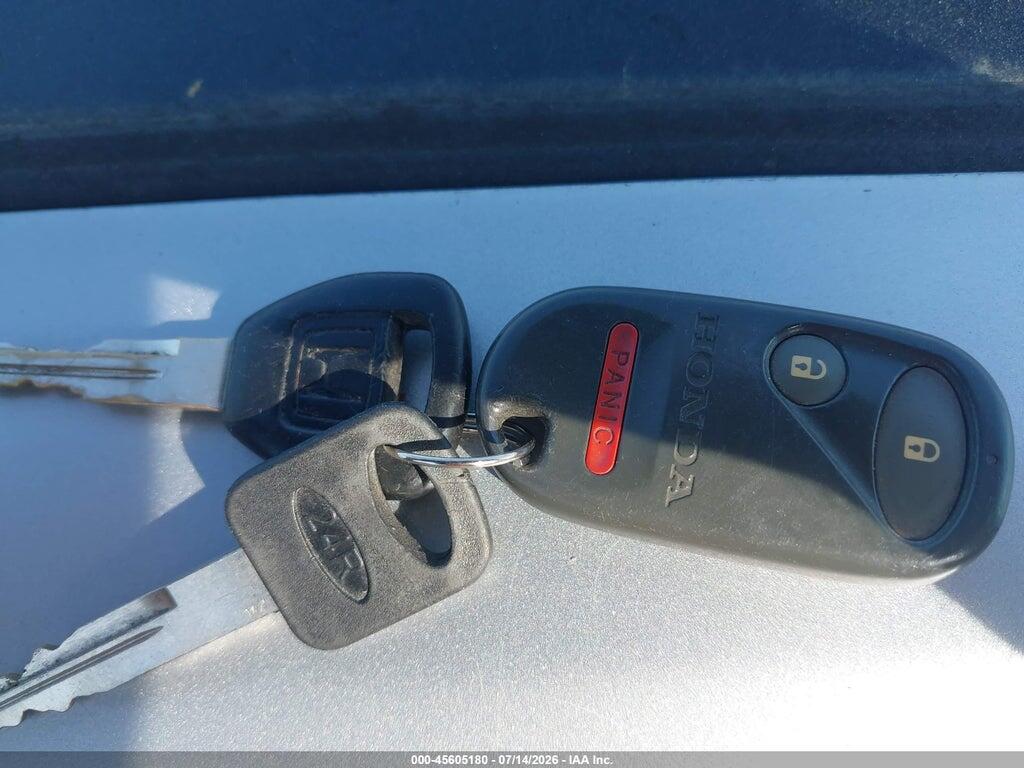 1HGEM22942L042255 2002 HONDA CIVIC photo no. 11