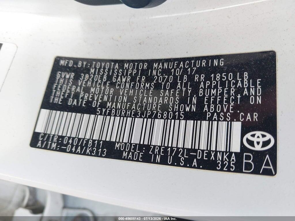 5YFBURHE3JP768015 2018 TOYOTA COROLLA photo no. 9