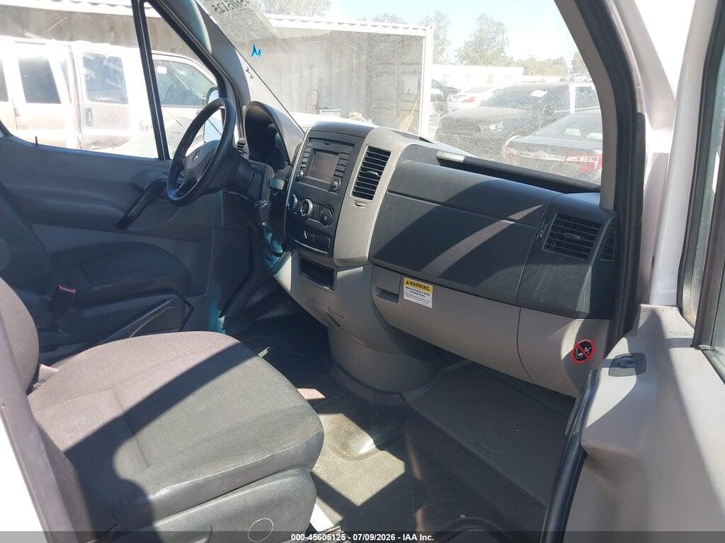 WD3PE7CC1E5832899 2014 MERCEDES-BENZ SPRINTER 2500 photo no. 5