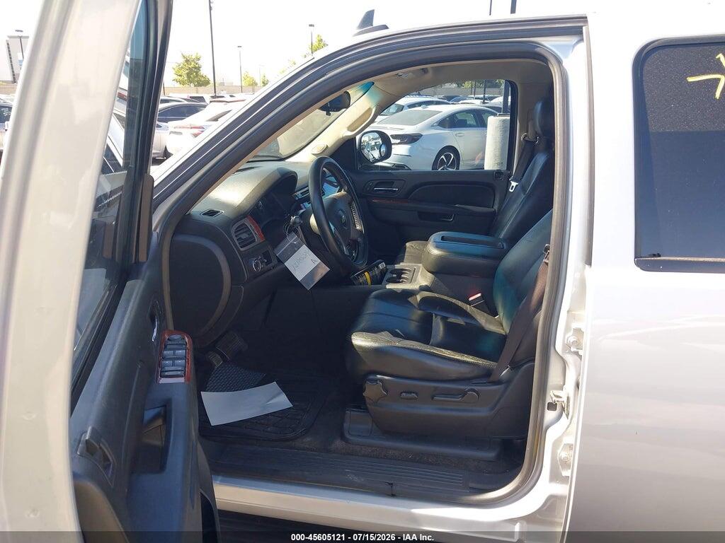 1GNSCBE07DR301393 2013 CHEVROLET TAHOE photo no. 5