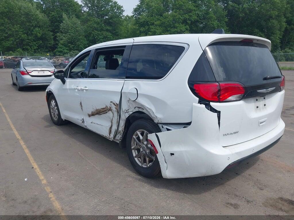 2C4RC1CG6TR173061 2026 CHRYSLER VOYAGER photo no. 3