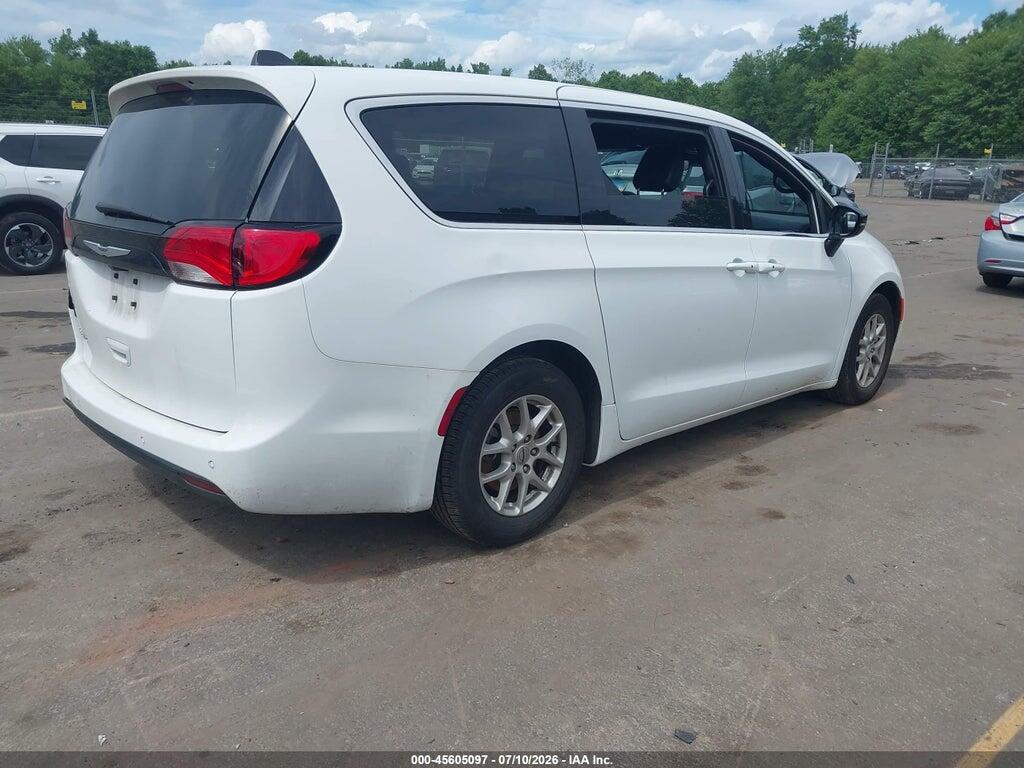 2C4RC1CG6TR173061 2026 CHRYSLER VOYAGER photo no. 4