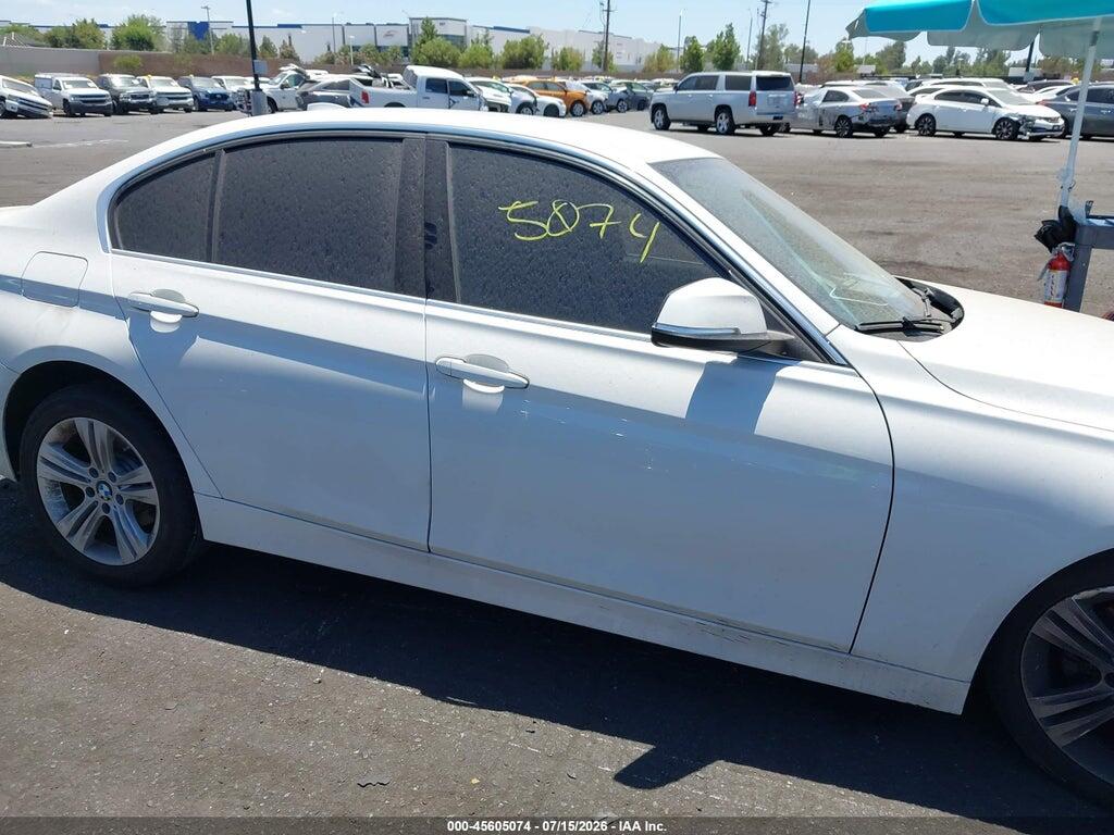 WBA8B9C5XJEE80948 2018 BMW 330I photo no. 12