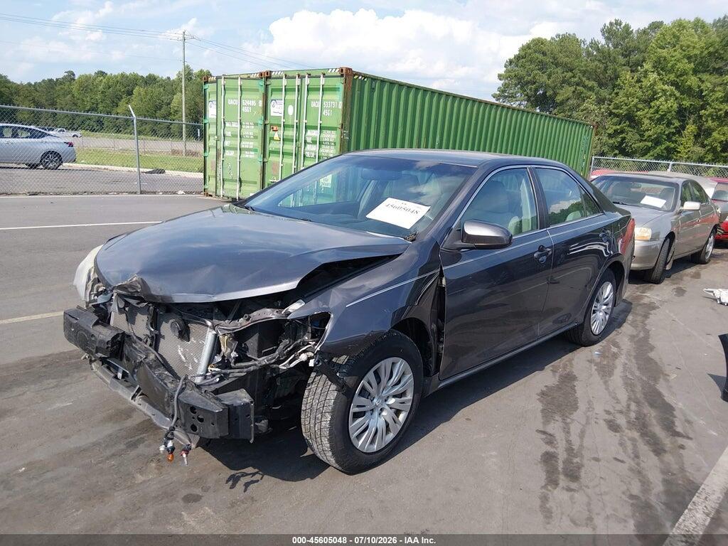 4T1BF1FK0EU431276 2014 TOYOTA CAMRY photo no. 2