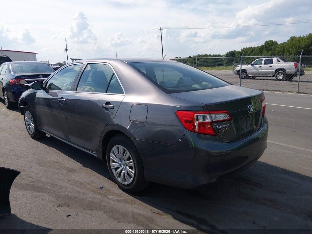 4T1BF1FK0EU431276 2014 TOYOTA CAMRY photo no. 3
