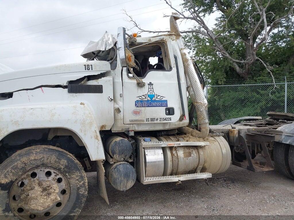 1M1PN4GY3SM017180 2025 MACK PINNACLE photo no. 10