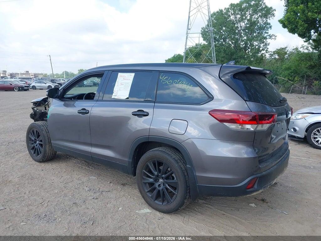 5TDJZRFH5KS973435 2019 TOYOTA HIGHLANDER photo no. 3