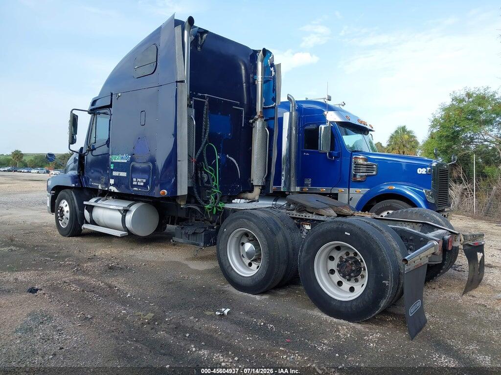 1FUJBBAV67PW77181 2007 FREIGHTLINER CONVENTIONAL photo no. 3