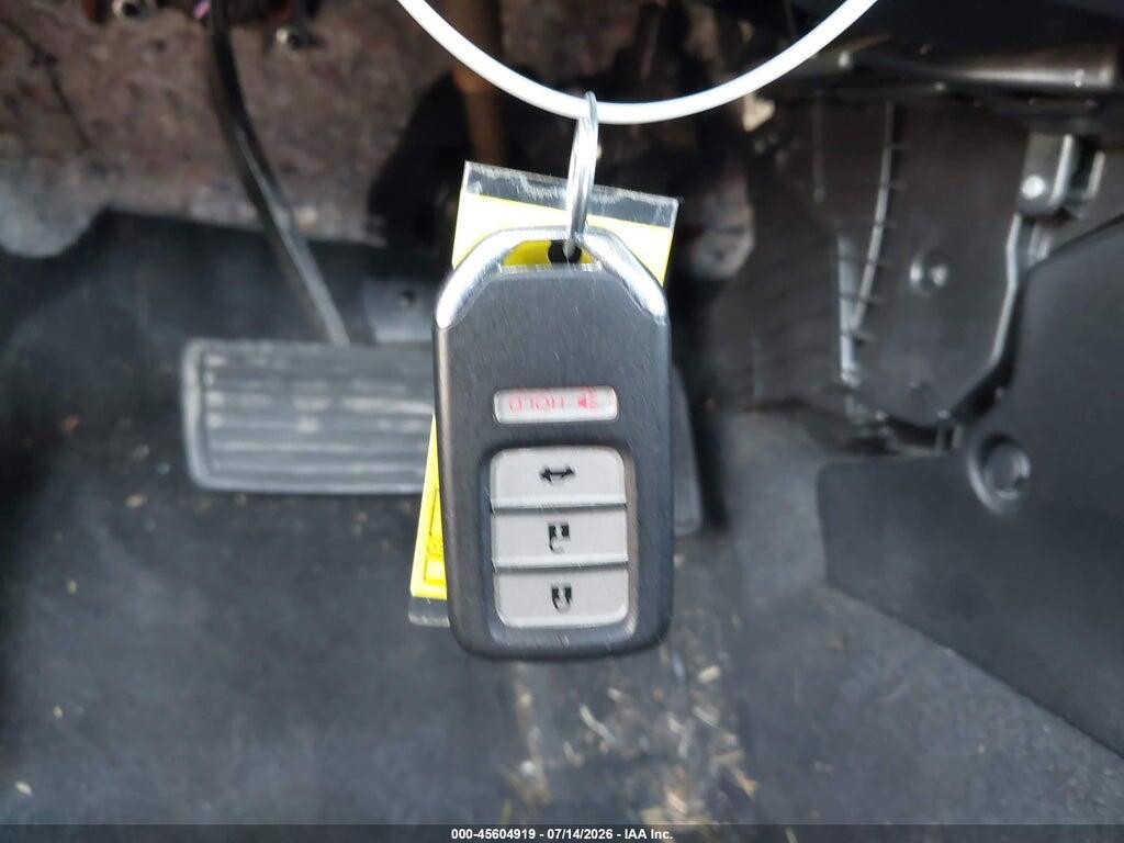 19XFB2F94FE275232 2015 HONDA CIVIC photo no. 11