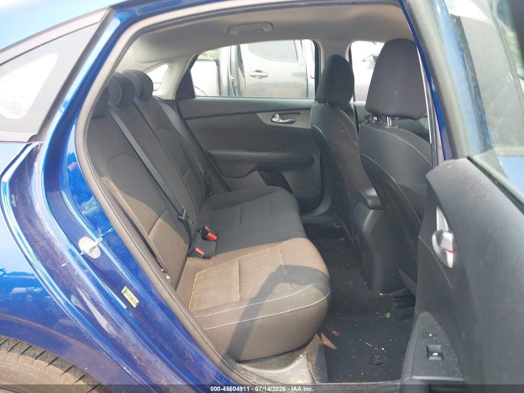 3KPF24AD5ME301261 2021 KIA FORTE photo no. 8
