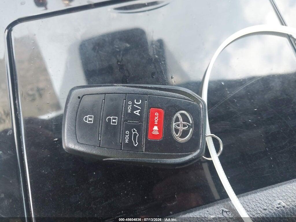 JTMABACAXPA031866 2023 TOYOTA BZ4X photo no. 11