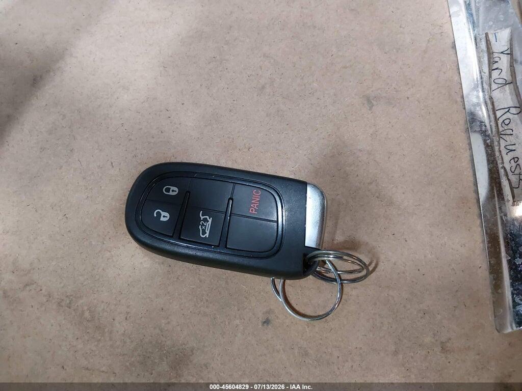 1C4PJMLX5JD598219 2018 JEEP CHEROKEE photo no. 11