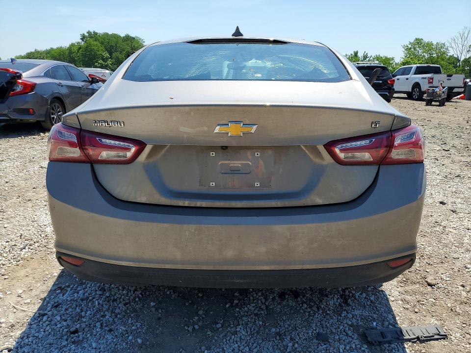 2022 CHEVROLET MALIBU LT — Фото 6 из 12