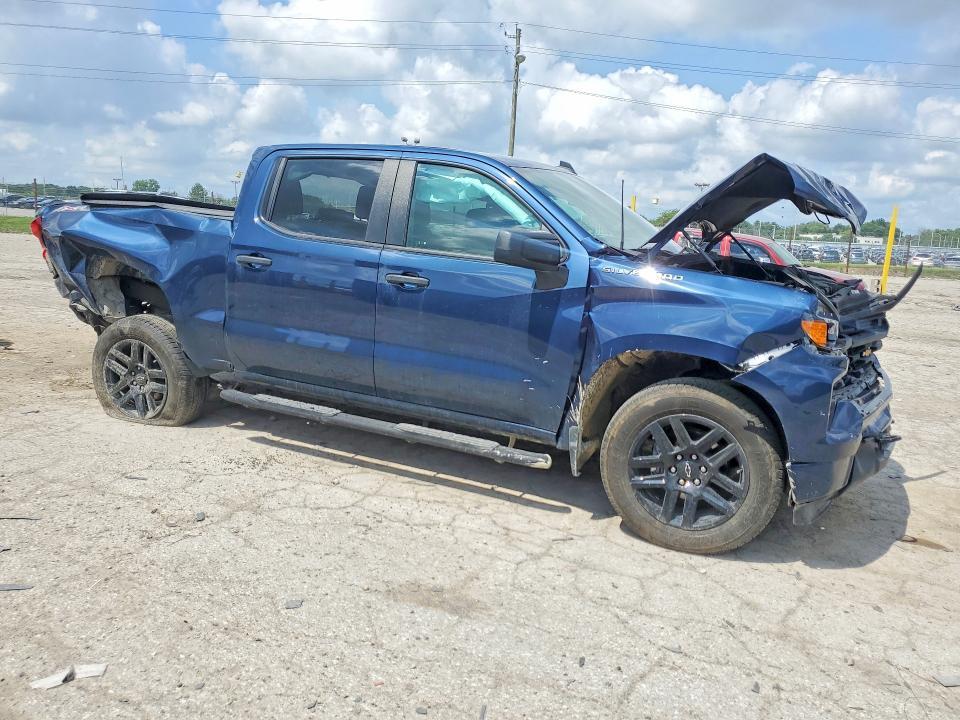 2022 CHEVROLET SILVERADO K1500 CUSTOM — Фото 4 из 13