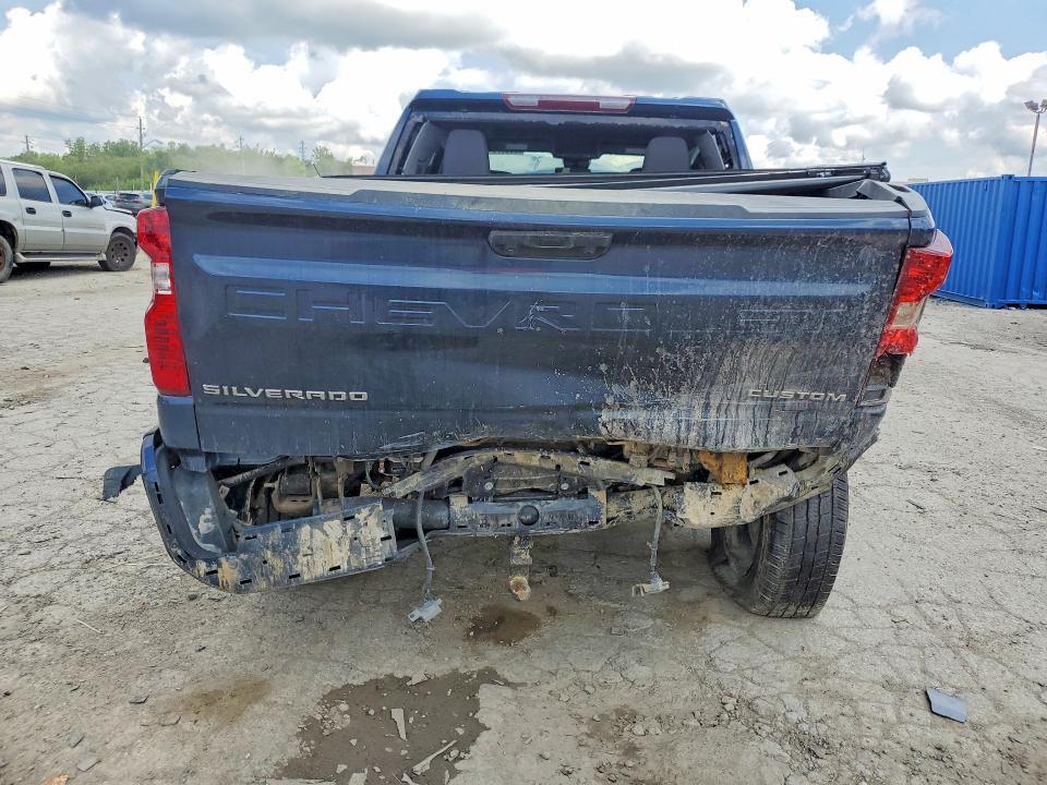 2022 CHEVROLET SILVERADO K1500 CUSTOM — Фото 6 из 13