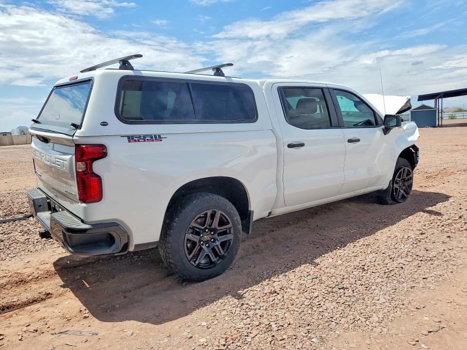 2022 CHEVROLET SILVERADO K1500 TRAIL BOSS CUSTOM — Фото 3 из 12