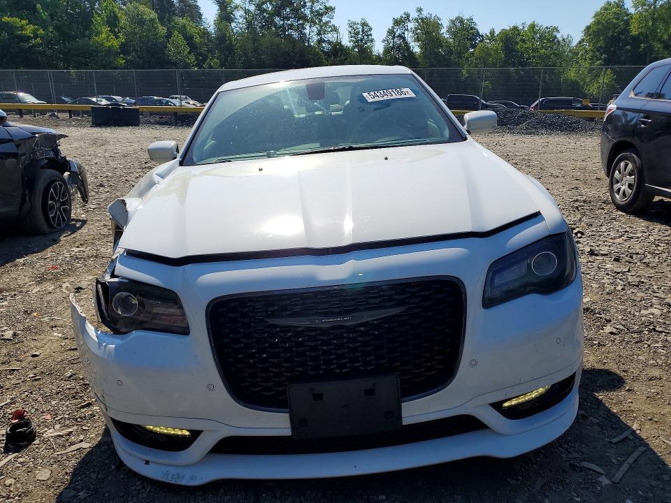 2022 CHRYSLER 300 TOURING L — Фото 5 из 12