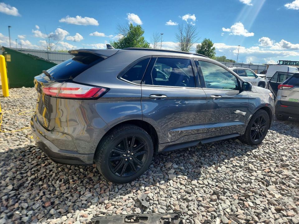 2FMPK4J96NBA59861 2022 FORD EDGE photo no. 3
