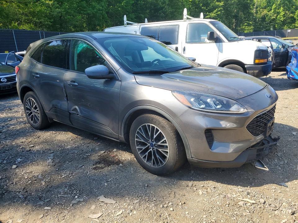 2022 FORD ESCAPE SE — Фото 4 из 13