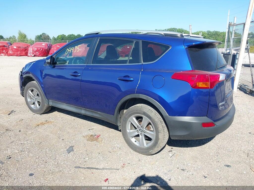 2T3RFREV9FW254132 2015 TOYOTA RAV4 photo no. 3
