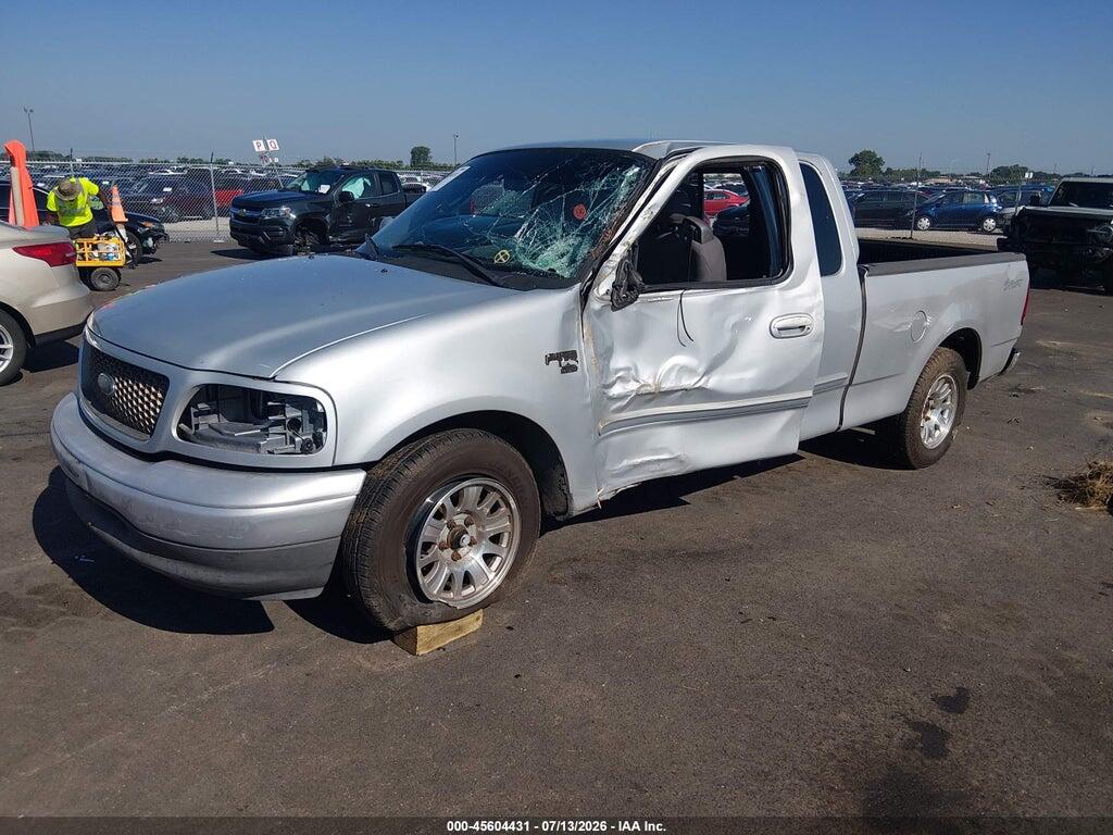 2FTRX17W23CA78618 2003 FORD F-150 photo no. 2