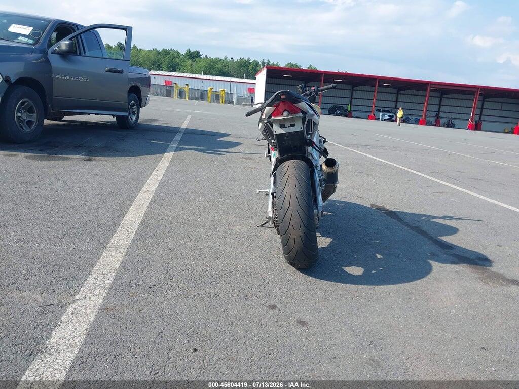 ZD4KGU006LS001422 2020 APRILIA TUONO V4 1100 RR photo no. 6