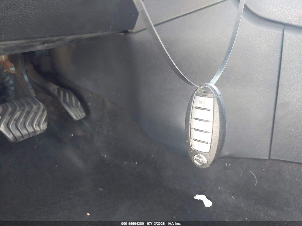 3N1CN8FVXLL833525 2020 NISSAN VERSA photo no. 11